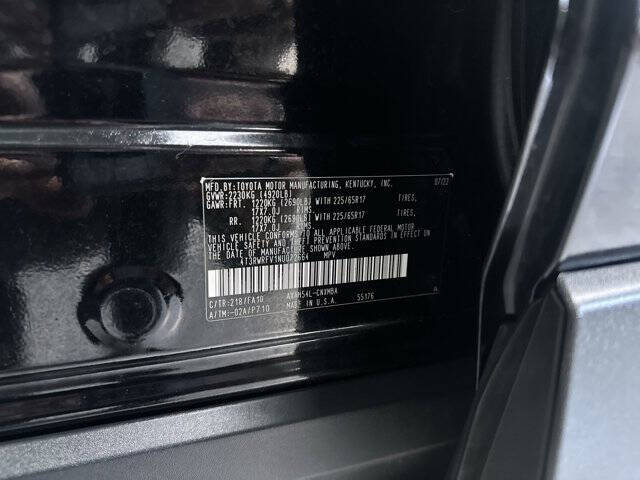 2022 Toyota RAV4 Hybrid XLE