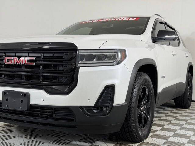 2021 GMC Acadia AT4