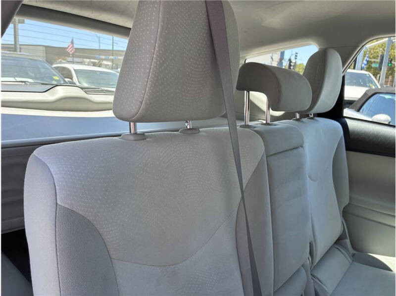 2012 Toyota Prius v Three