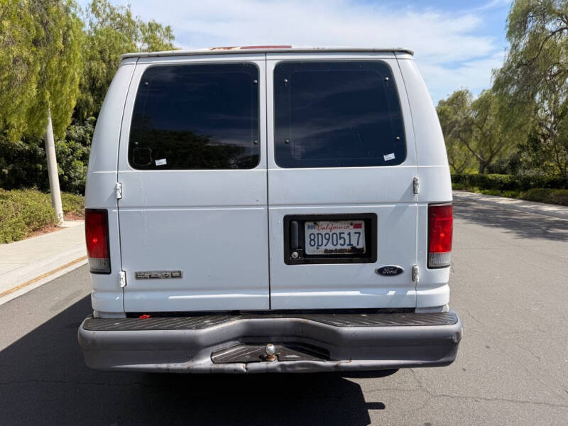 2006 Ford E-Series E-250