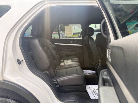 2017 Ford Explorer XLT