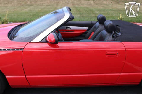 2002 Ford Thunderbird Deluxe