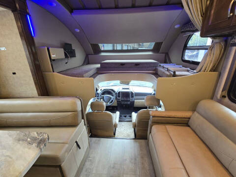 2020 Thor Motor Coach Omni