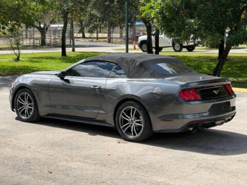 2017 Ford Mustang EcoBoost Premium