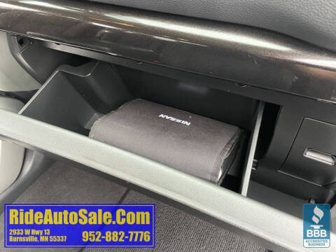 2017 Nissan Titan SV