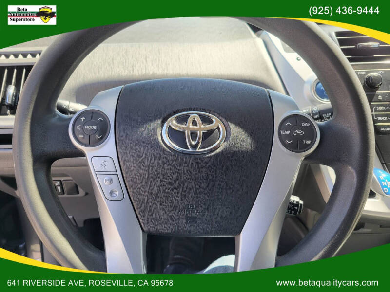 2012 Toyota Prius v Three