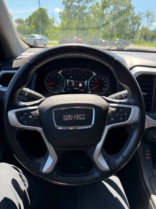 2018 GMC Acadia SLT-1
