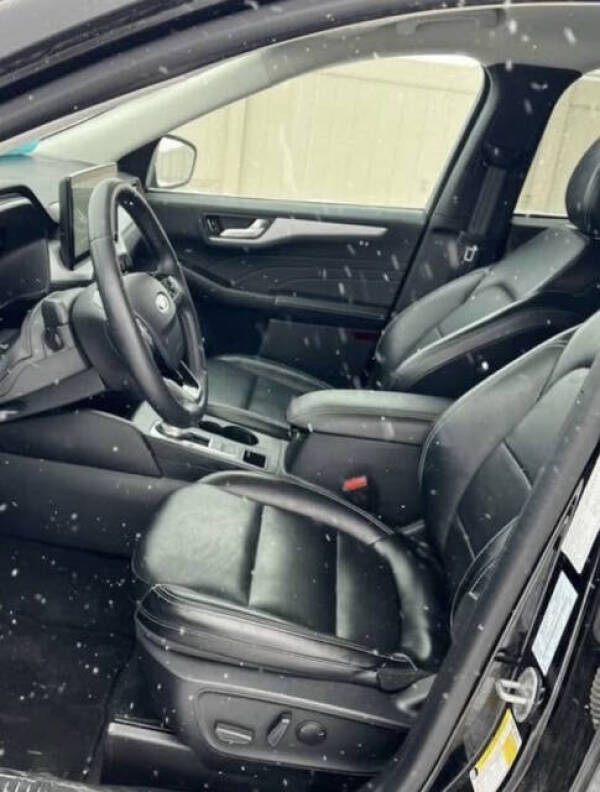 2024 Ford Escape Platinum