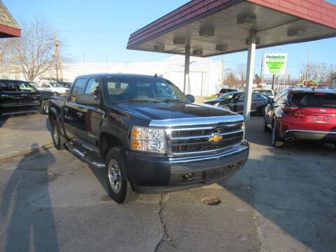 2007 Chevrolet Silverado 1500 for sale at Perfection Auto Detailing & Wheels in Bloomington IL