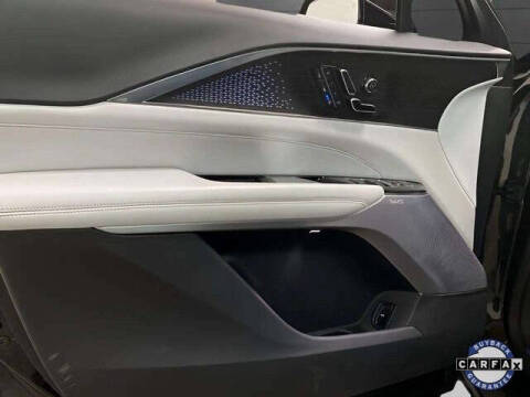 2023 Cadillac LYRIQ Luxury