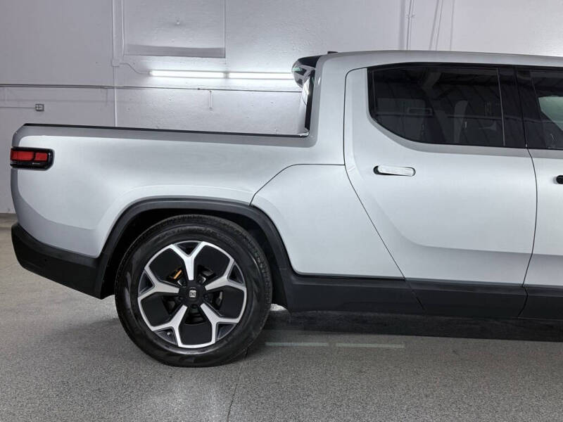 2022 Rivian R1T Adventure