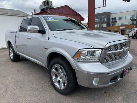 2015 RAM 1500 Laramie