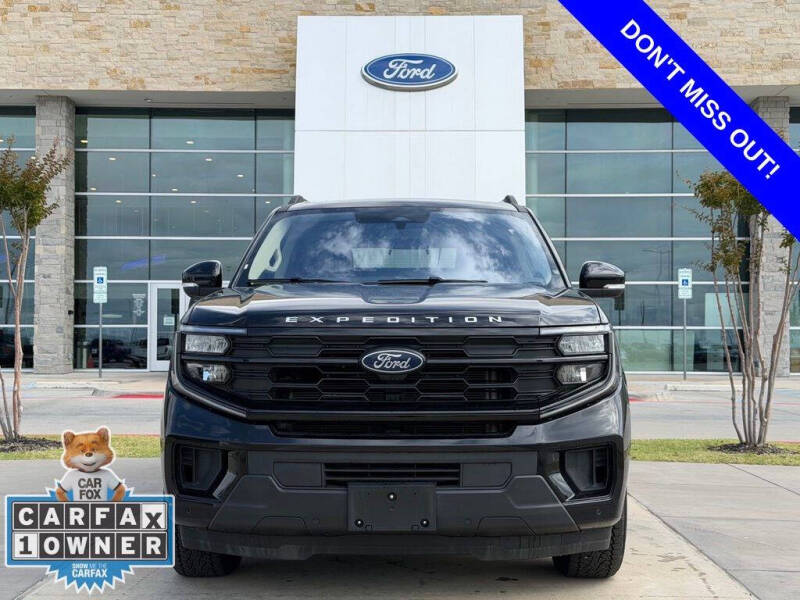 2025 Ford Expedition Active