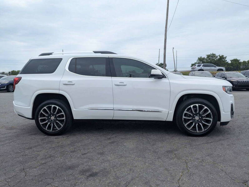 2020 GMC Acadia Denali