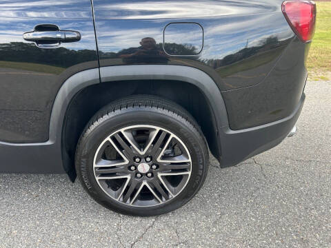 2017 GMC Acadia SLT-1