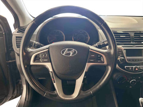 2016 Hyundai Accent Sport