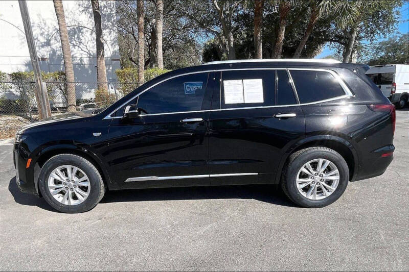 2024 Cadillac XT6 Luxury