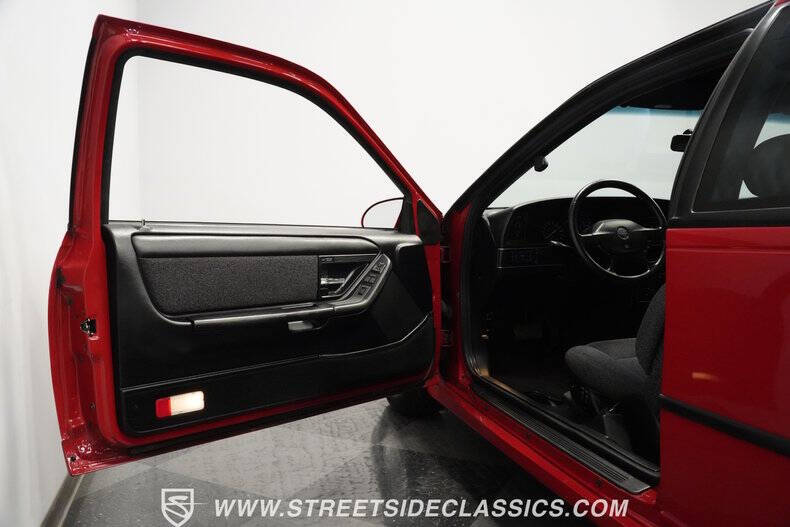 1992 Ford Thunderbird SC