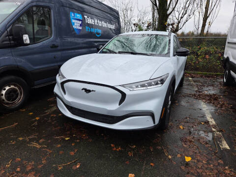 2023 Ford Mustang Mach-E Select