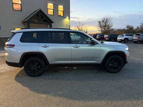 2024 Jeep Grand Cherokee L Altitude