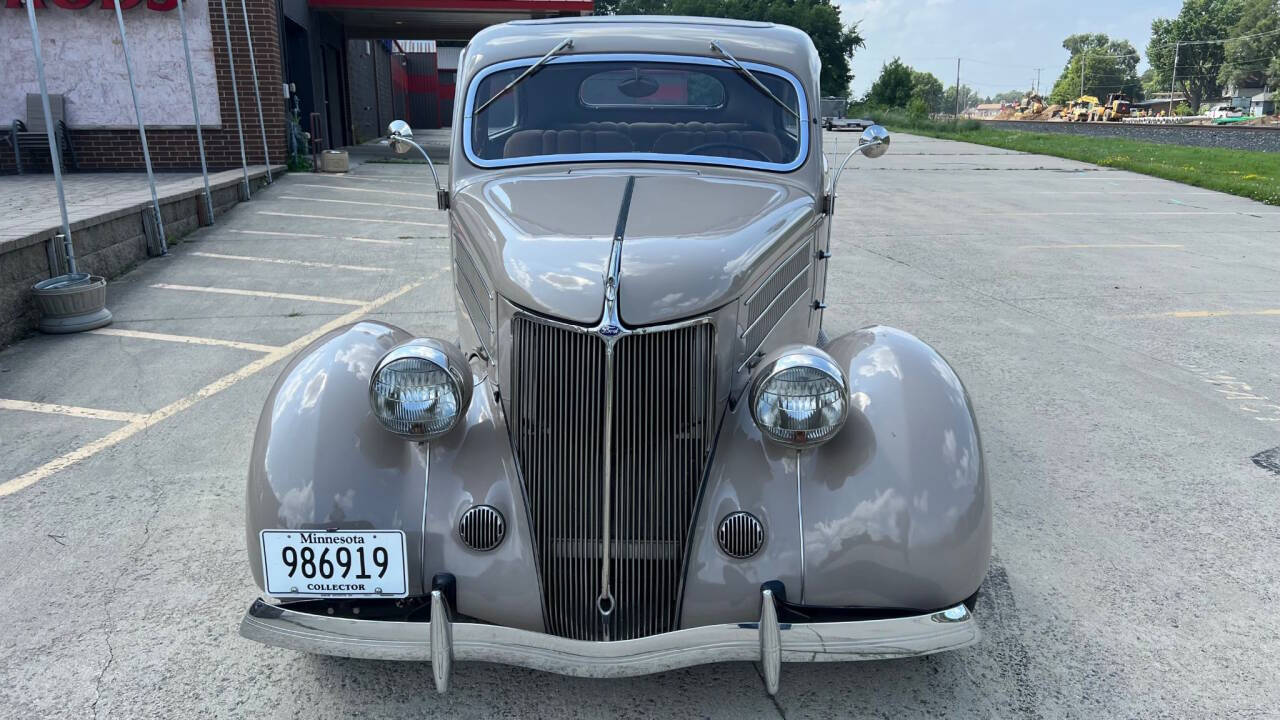 1936 Ford Custom 2