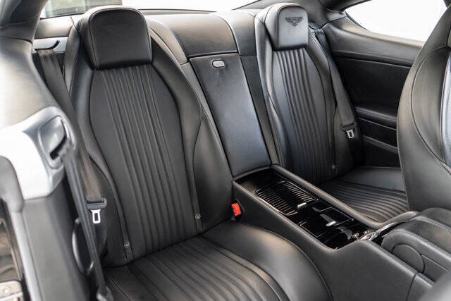 2016 Bentley Continental 31