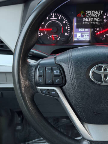 2015 Toyota Sienna L 7-Passenger