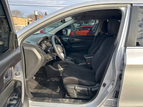 2019 Nissan Rogue Sport S