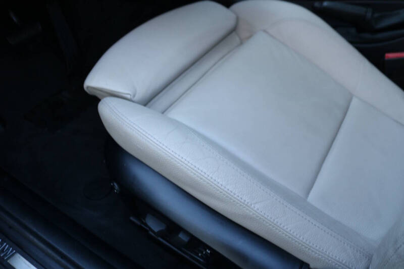 2011 BMW 3 Series 335i