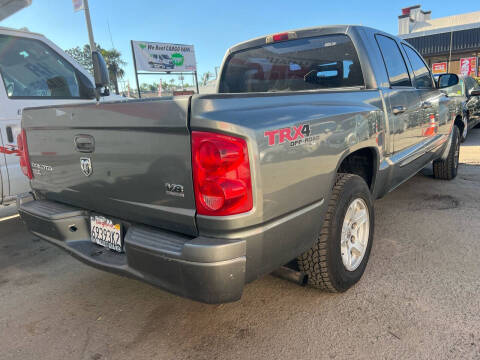 2006 Dodge Dakota SLT
