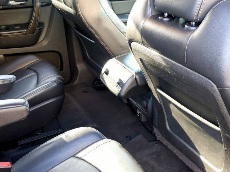 2016 GMC Acadia SLT-1