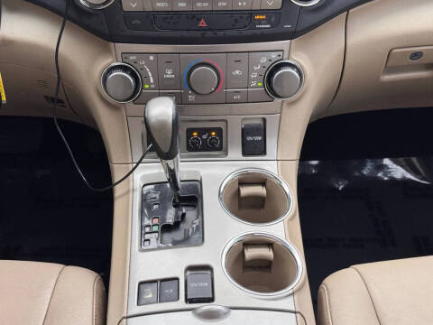 2011 Toyota Highlander