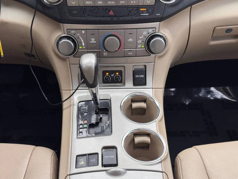 2011 Toyota Highlander