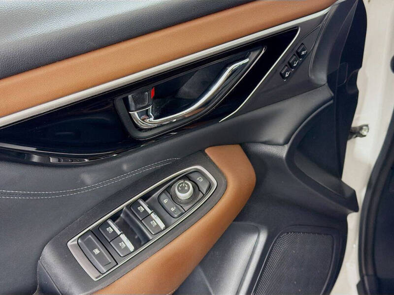 2020 Subaru Outback Touring XT