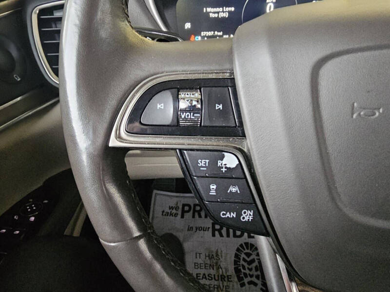 2019 Lincoln Nautilus Reserve