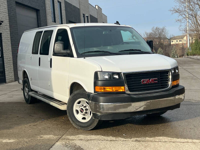 2024 GMC Savana 2500