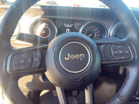 2022 Jeep Gladiator Sport