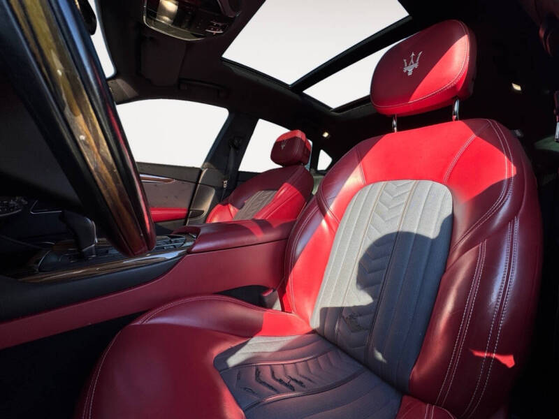 2017 Maserati Levante S