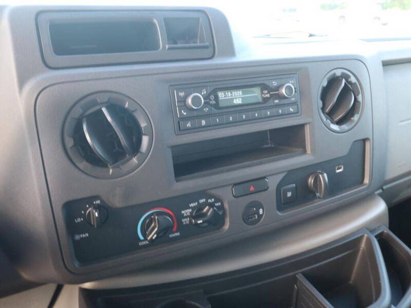 2024 Ford E-Series