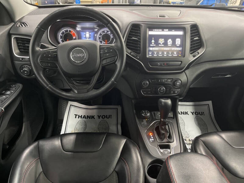 2019 Jeep Cherokee Trailhawk