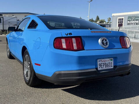 2010 Ford Mustang V6