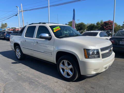 2011 Chevrolet Avalanche for sale at 7 STAR AUTO SALES LLC in Sacramento CA