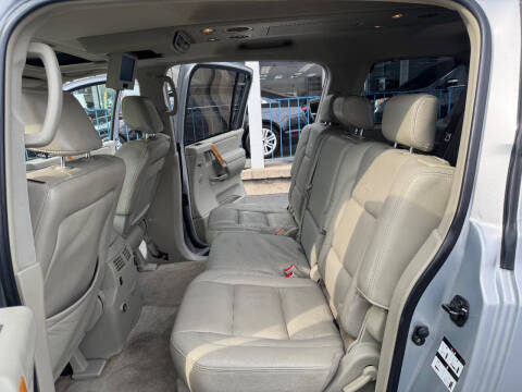 2005 Infiniti QX56