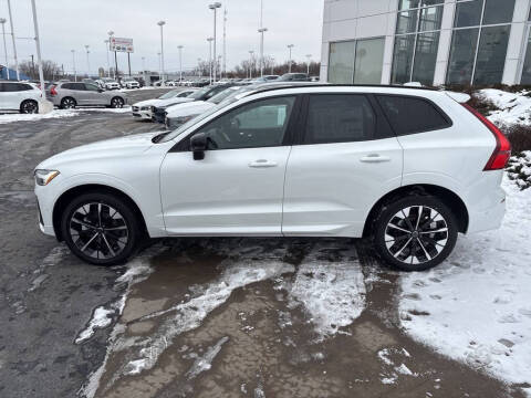 2026 Volvo XC60 B5 Plus