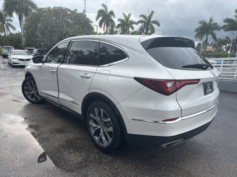 2023 Acura MDX w/Tech