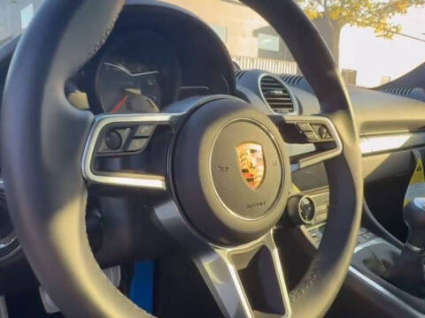 2024 Porsche 718 Cayman S