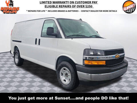 2025 Chevrolet Express 2500