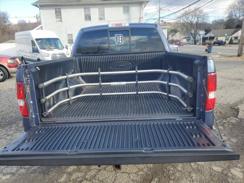 2005 Ford F-150 Lariat