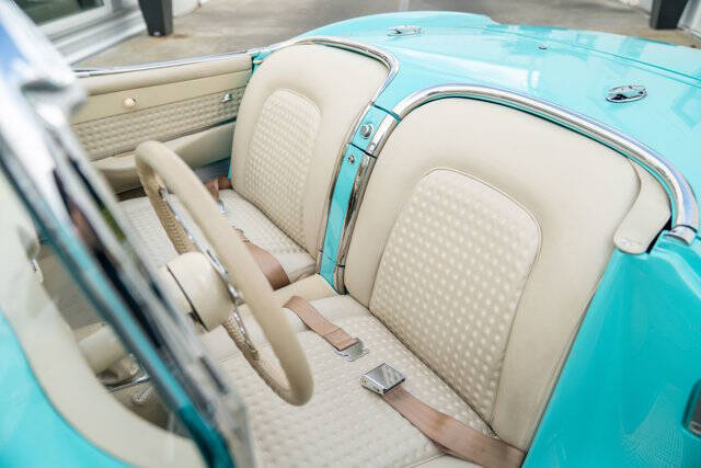 1957 Chevrolet Corvette 8