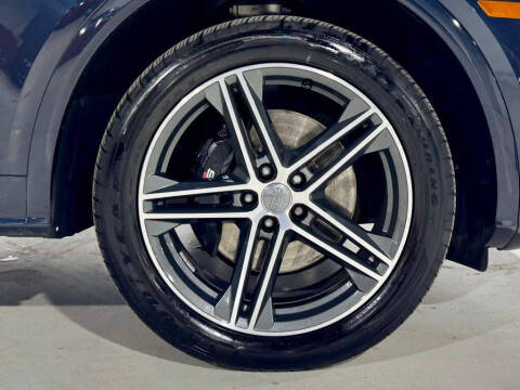 2020 Audi SQ5 3.0T quattro Premium Plus